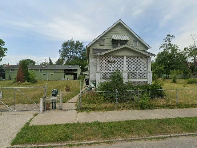 House image located at Hamtramck, MI 48212
