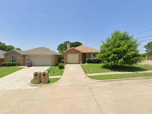 House image located at Dallas, TX 75253