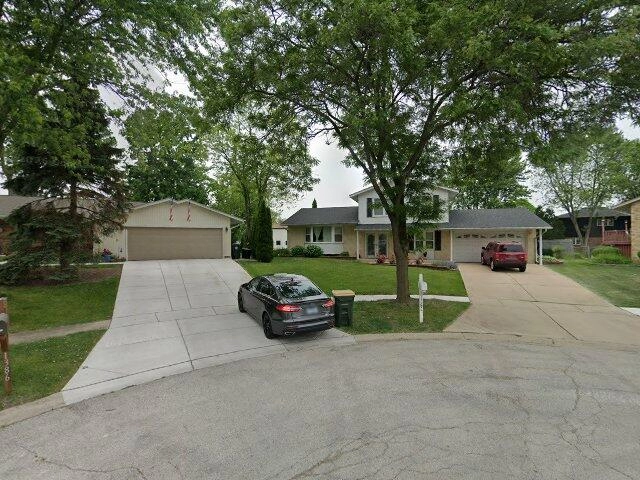 House image located at Elk Grove Village, IL 60007