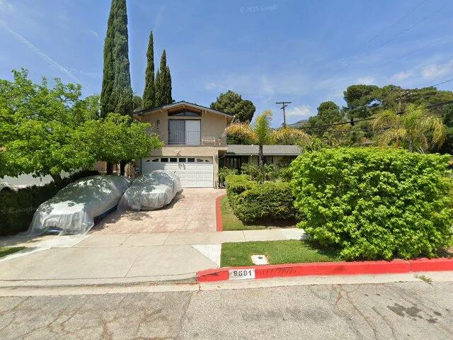 House image located at Tujunga, CA 91042