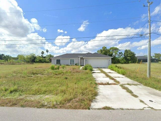 House image located at Cape Coral, FL 33909