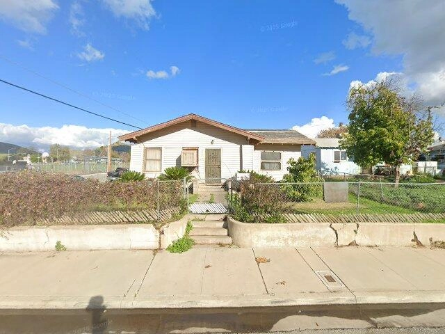 House image located at Porterville, CA 93257