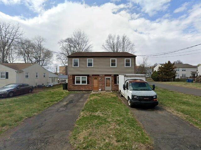 House image located at Horsham, PA 19044