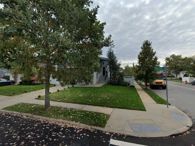 House image located at Staten Island, NY 10312