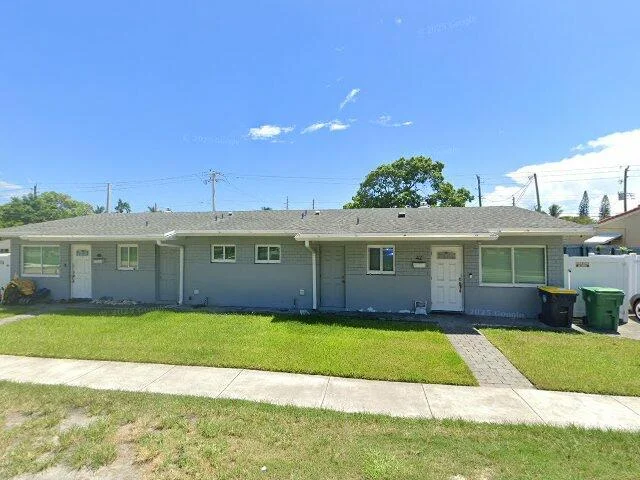 House image located at Dania, FL 33004