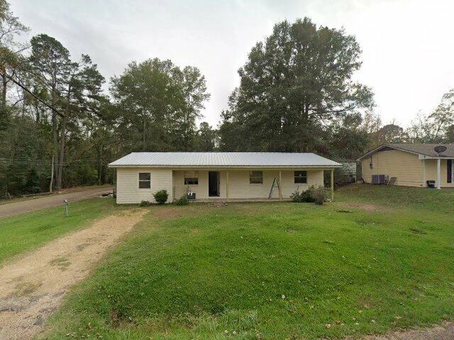 House image located at Magee, MS 39111