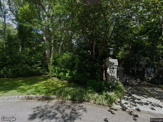 House image located at Sag Harbor, NY 11963