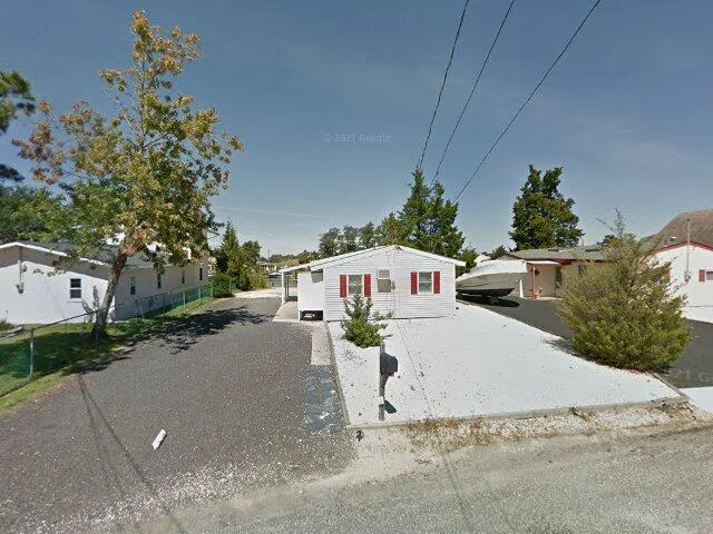 House image located at Tuckerton, NJ 08087