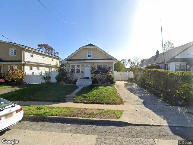 House image located at Freeport, NY 11520