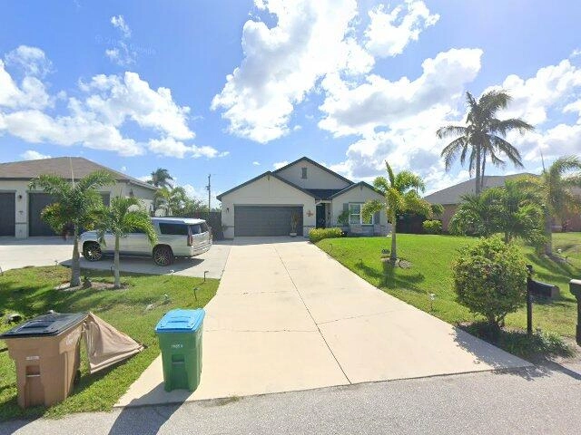 House image located at Cape Coral, FL 33993