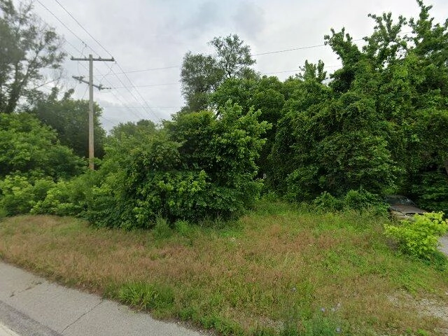 House image located at Carthage, MO 64836