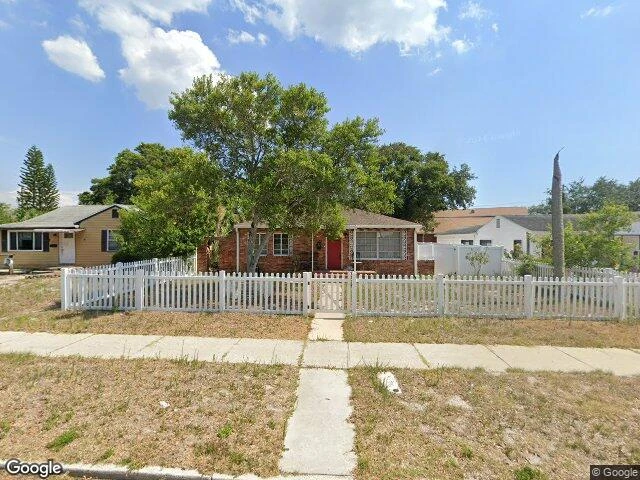 House image located at Saint Petersburg, FL 33713