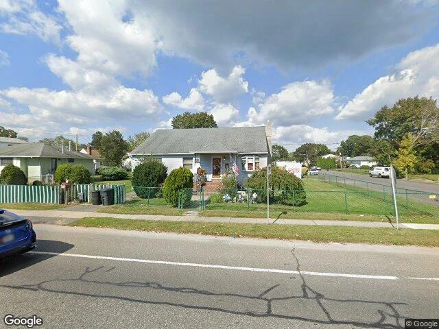 House image located at Deer Park, NY 11729