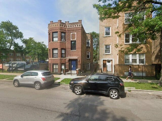 House image located at Chicago, IL 60651