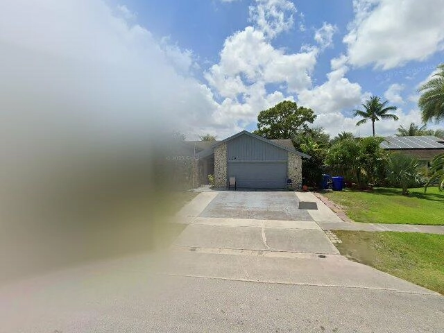 House image located at West Palm Beach, FL 33411