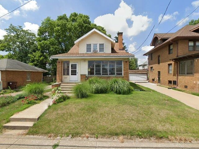 House image located at Peoria, IL 61604