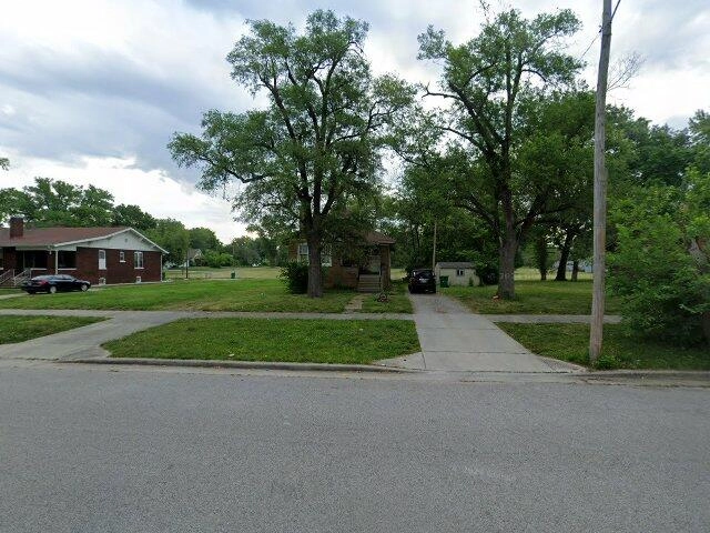 House image located at East Saint Louis, IL 62204