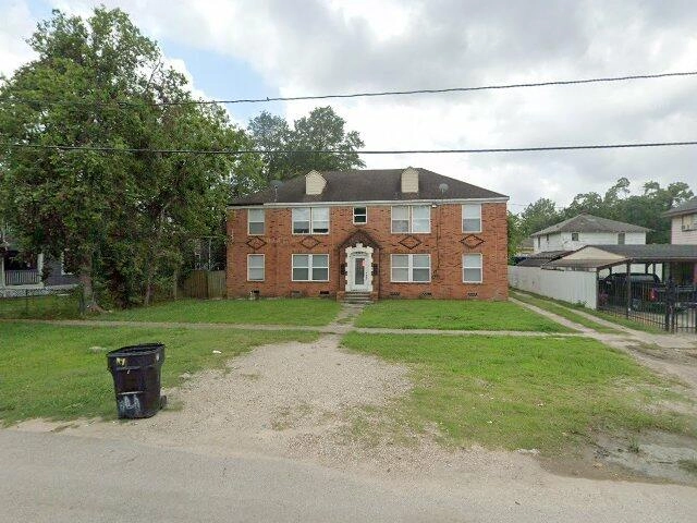House image located at Houston, TX 77011