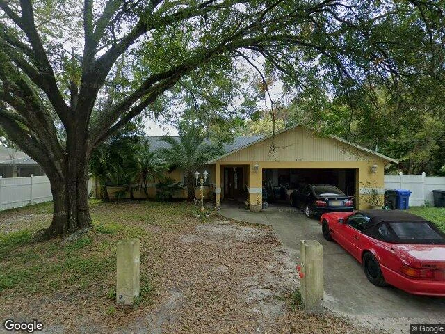 House image located at Tampa, FL 33614