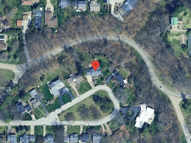 House image located at Moline, IL 61265