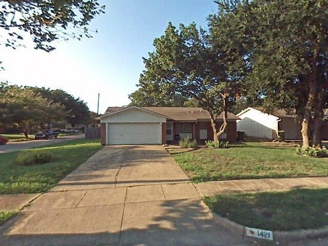 House image located at Cleburne, TX 76033