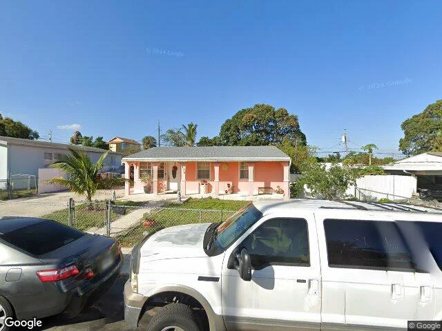 House image located at West Palm Beach, FL 33405