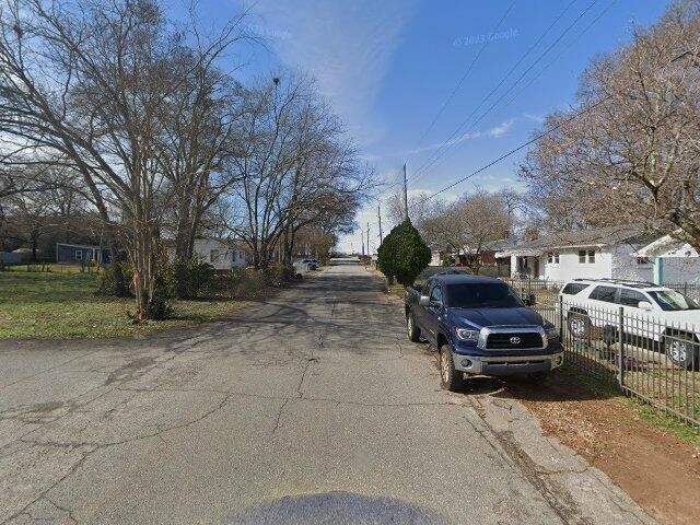 House image located at Jackson, MS 39212