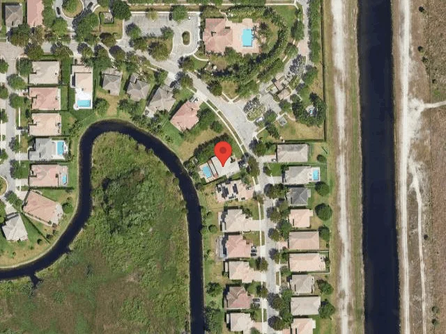 House image located at Hollywood, FL 33027