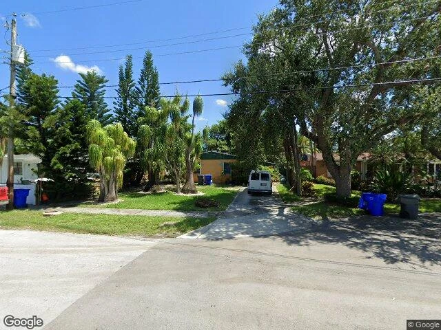 House image located at Hollywood, FL 33020