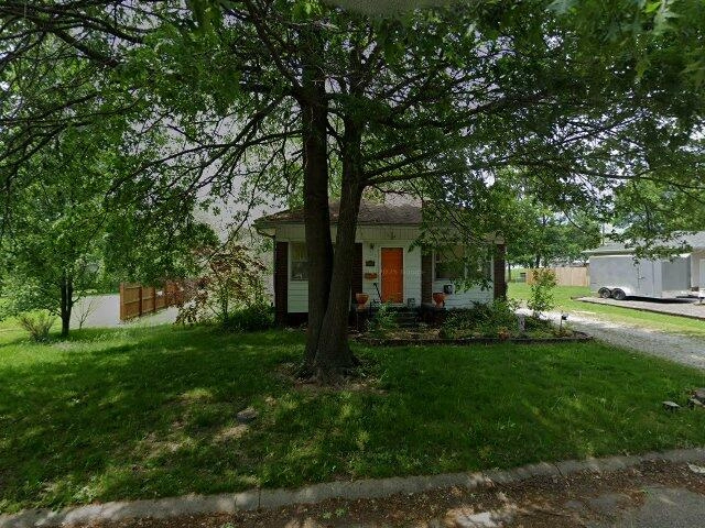 House image located at Danville, IL 61832