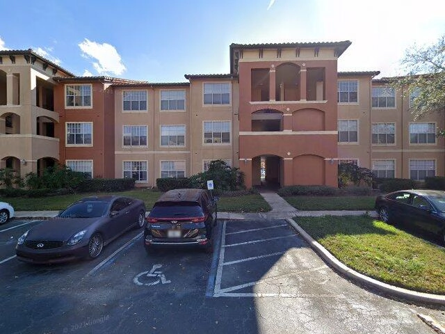 House image located at Orlando, FL 32811