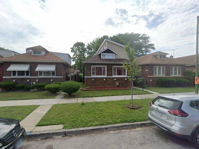 House image located at Chicago, IL 60619