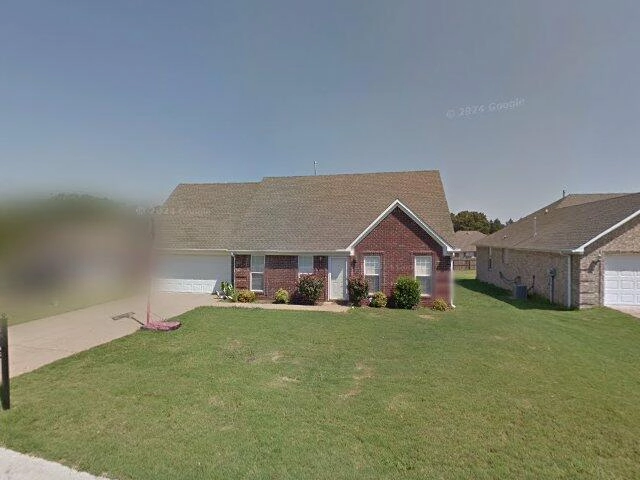 House image located at Jackson, TN 38305