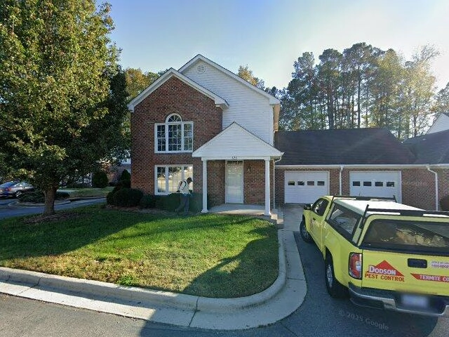 House image located at Waterloo, IA 50701