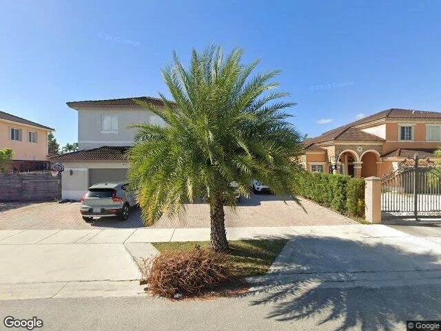House image located at Miami, FL 33194