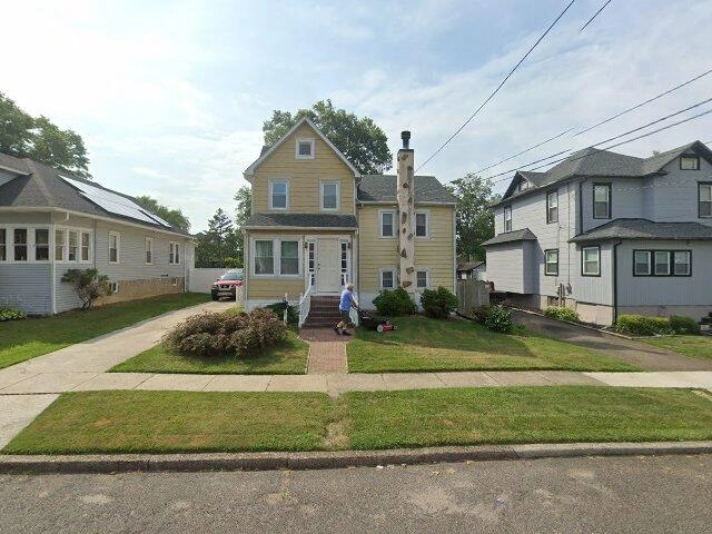 House image located at Barrington, NJ 08007