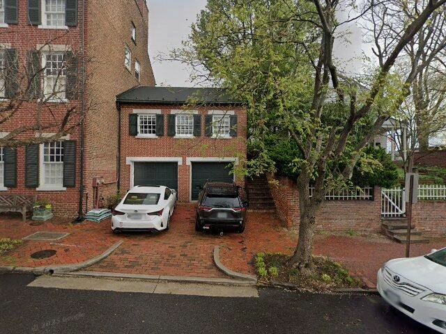 House image located at Ashland City, TN 37015