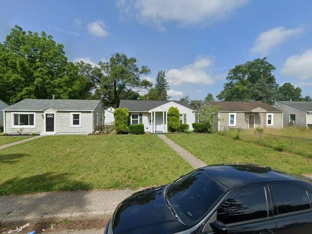 House image located at South Bend, IN 46628