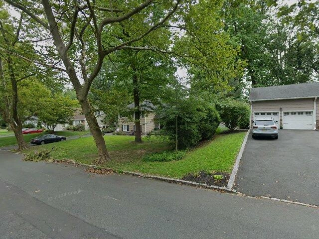 House image located at Mountainside, NJ 07092