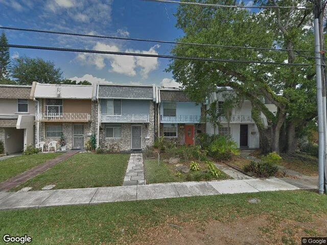 House image located at Miami, FL 33181