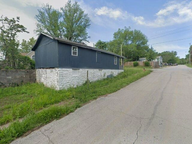 House image located at Kansas City, MO 64129