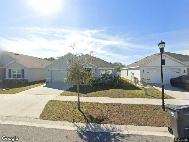 House image located at Ruskin, FL 33570