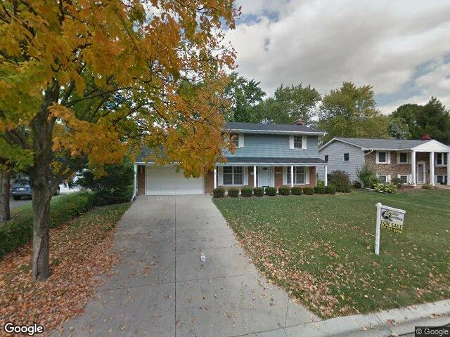 House image located at Geneva, IL 60134