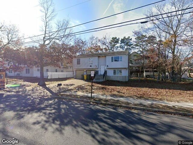 House image located at Lakewood, NJ 08701