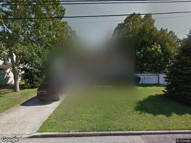 House image located at West Islip, NY 11795