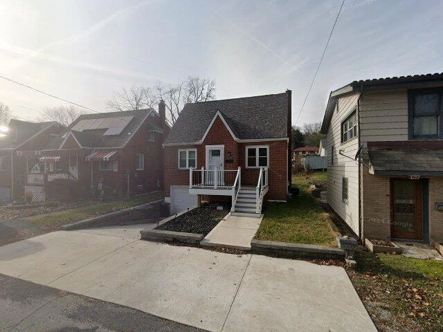 House image located at Mckeesport, PA 15131