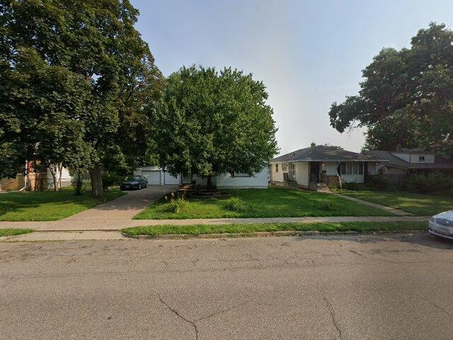 House image located at Saint Paul, MN 55119