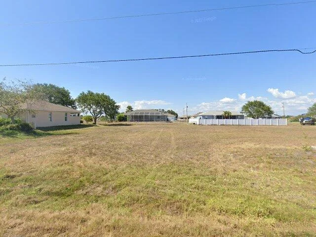 House image located at Cape Coral, FL 33993