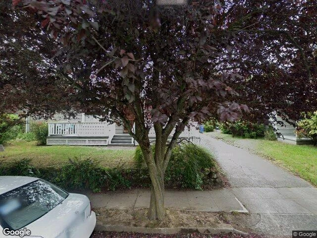House image located at Portland, OR 97206
