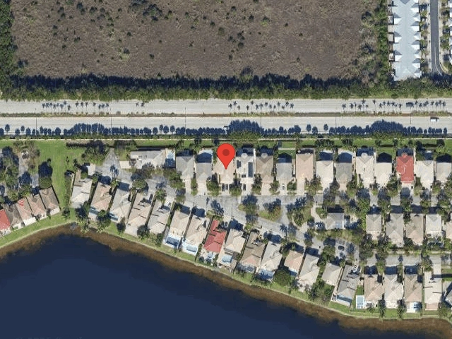 House image located at Miami, FL 33178